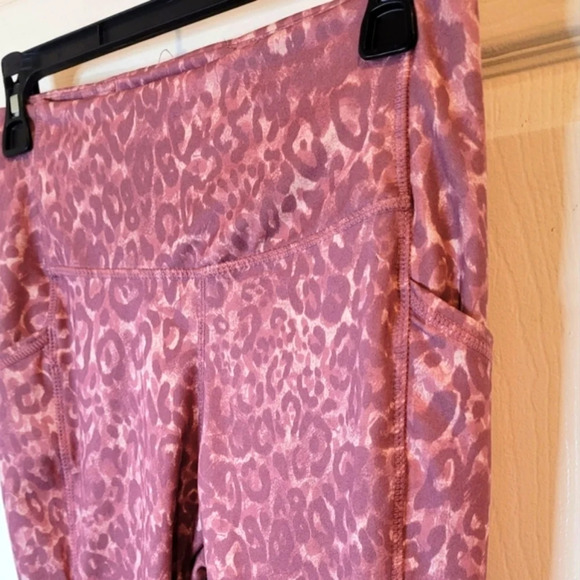 DANSKIN Active High-Waisted Leggings - Picture 3 of 11